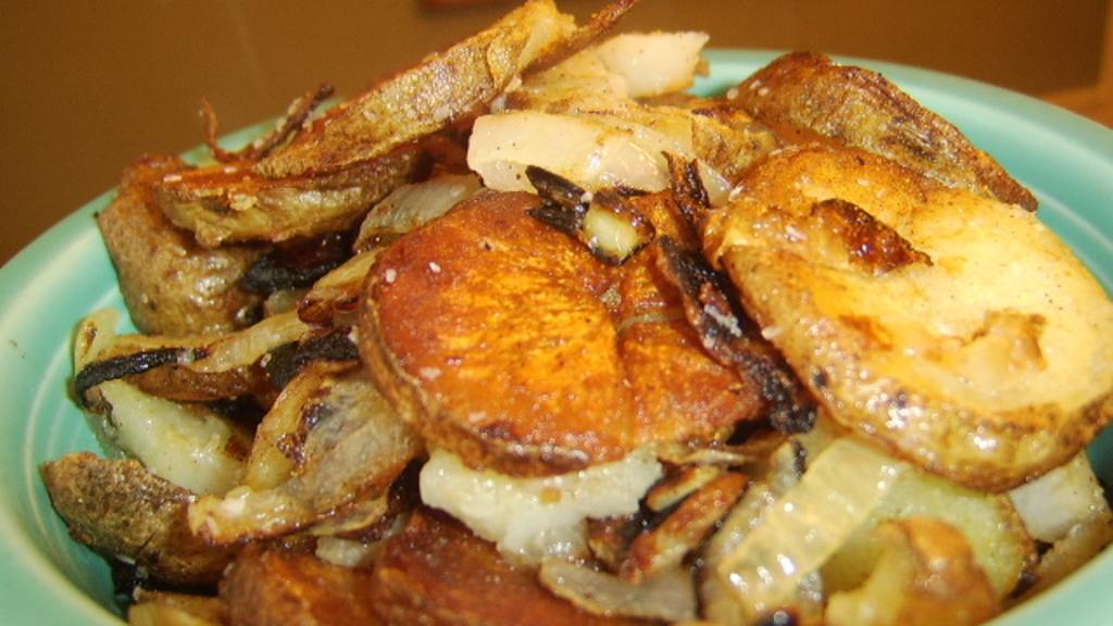 Easy Fried Potatoes & Onions Recipe