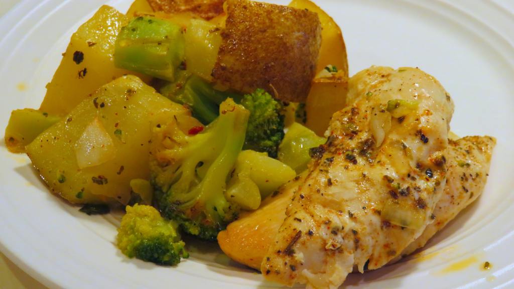 Simple Greek Lemon Chicken Thighs With Potatoes (Low Fat) for 1 Recipe