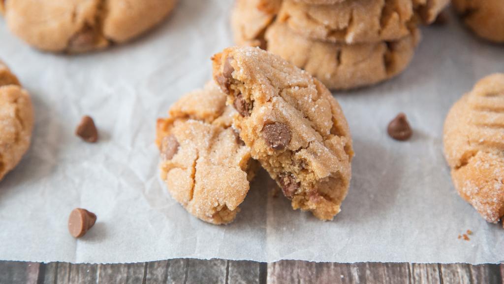 Bisquick Peanut Butter Chocolate Chip Cookies Recipe
