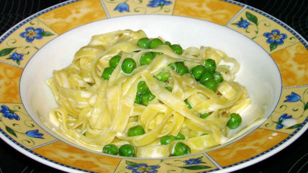 Pasta Cream Sauce With Peas Recipe