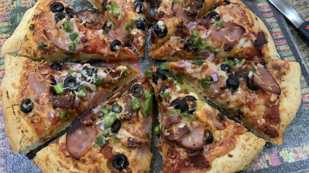 Easy Bread Machine Pizza Crust Recipe