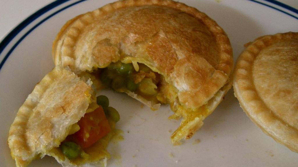 Chicken and Vegetable Curry Pie Recipe - Food.com