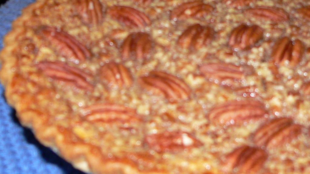 Praline Pecan Pie a La Virginia Hospitality Recipe