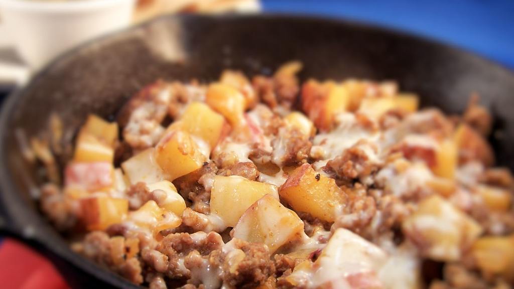Potatoes and Sausage Skillet Fry Recipe