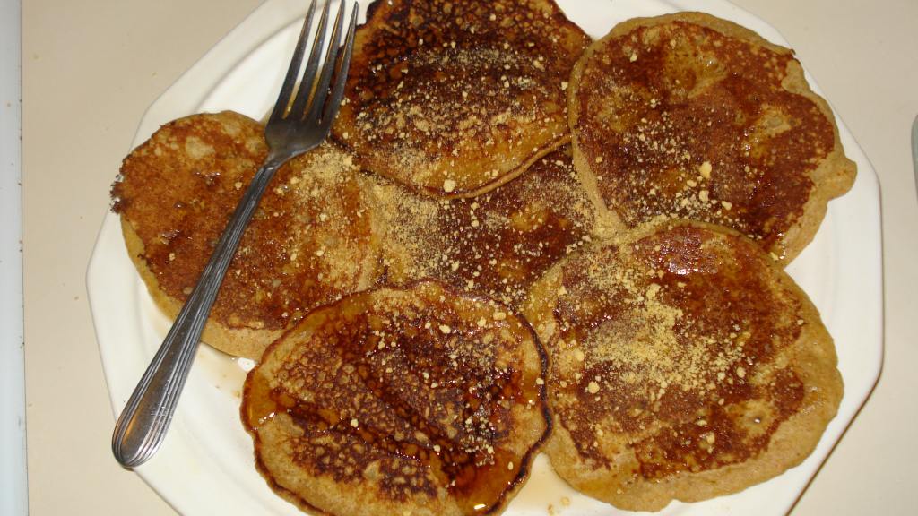 Whole Wheat Graham Cracker Pancakes Recipe