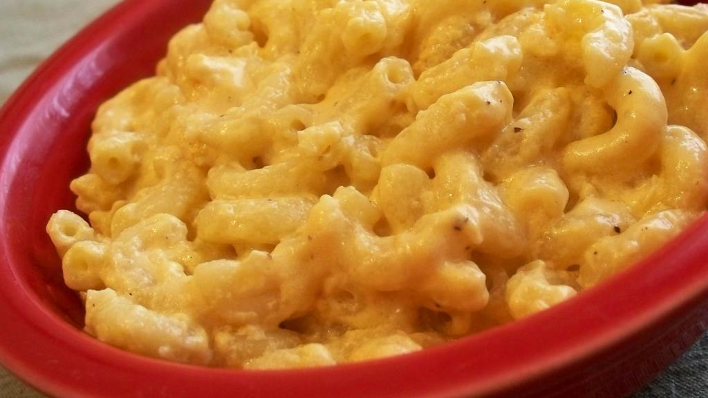 All-American Macaroni & Cheese created by Parsley