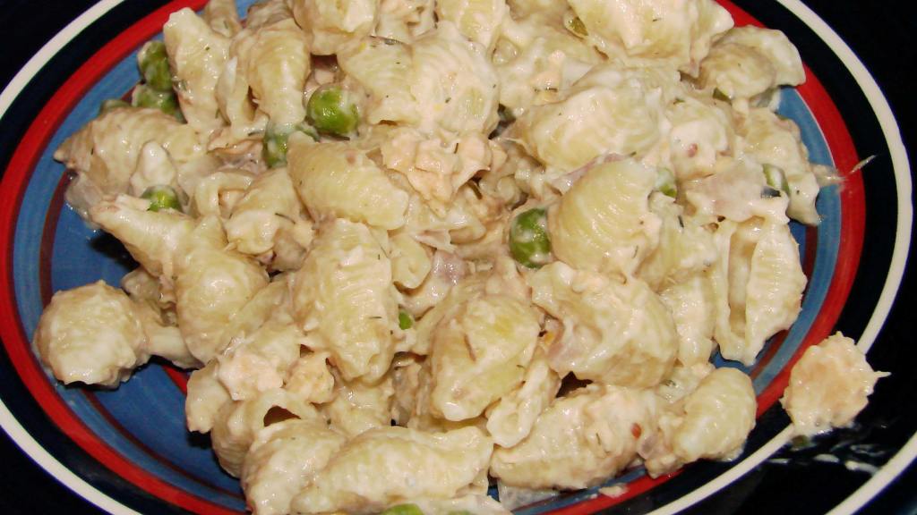 Kids' Favourite Salmon Pasta With Peas Recipe - Food.com