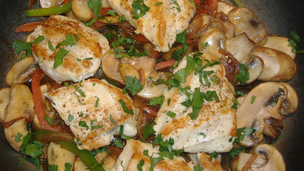 Chicken Bell Peppers Onions and Mushrooms With Marsala created by vrvrvr