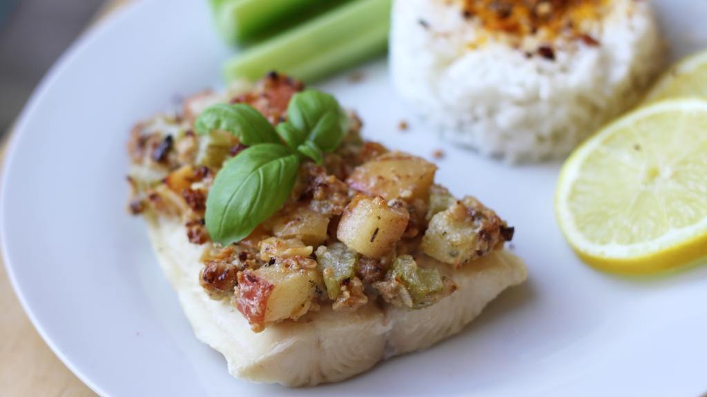 Lemony Waldorf Fish Fillets For Microwave Recipe Food sherly-s-micro-kitchen-home-made-microwave-grilled-fish-fillets