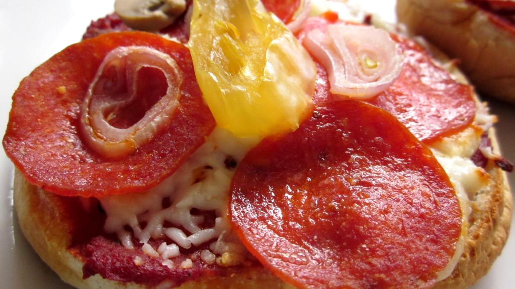 Hamburger Bun Pizzas Recipe