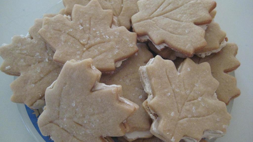 Maple Leaf Sandwich Cookies created by Chef Denitomi