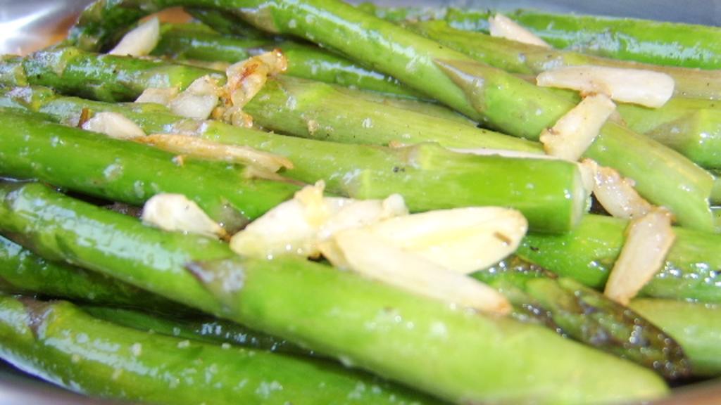 Asparagus and Toasted Garlic created by LifeIsGood