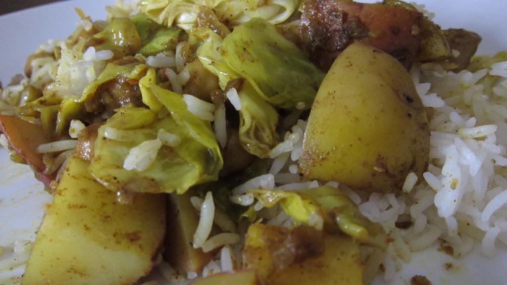 Chickpea, Potato, and Cabbage Curry Recipe