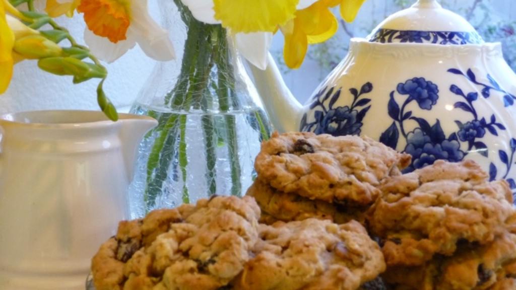 Irish Oatmeal Cookies With Raisins and Walnuts created by BecR2400