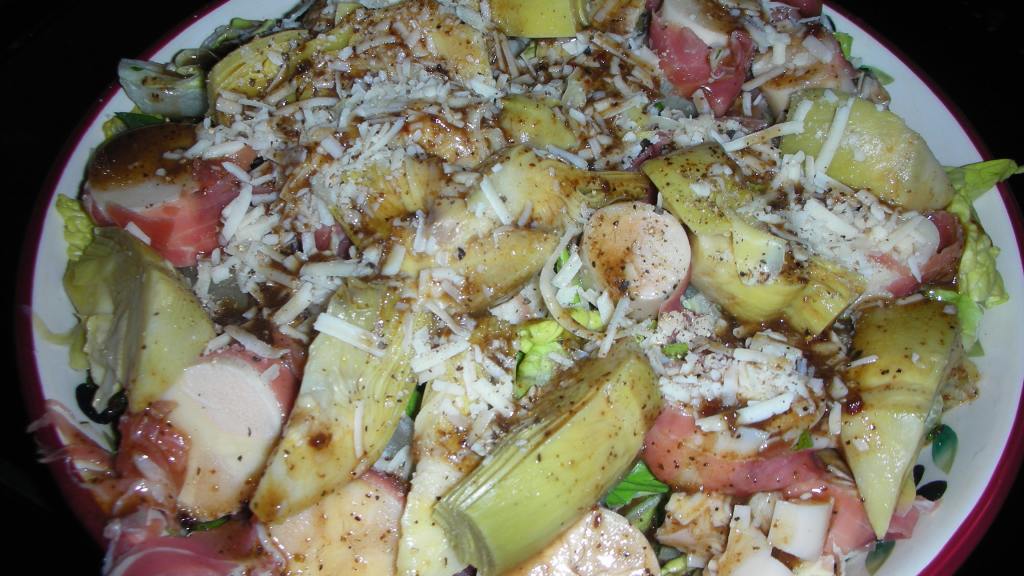 Romaine, Palm and Artichoke Salad Recipe