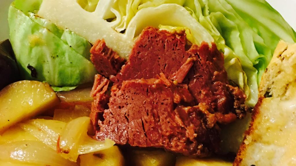 Corned Beef and Cabbage/Pressure Cooker Recipe