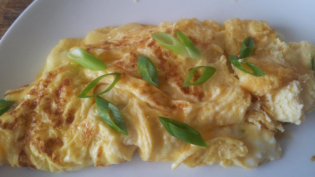 Cheesy Scrambled Eggs With Green Onions Recipe