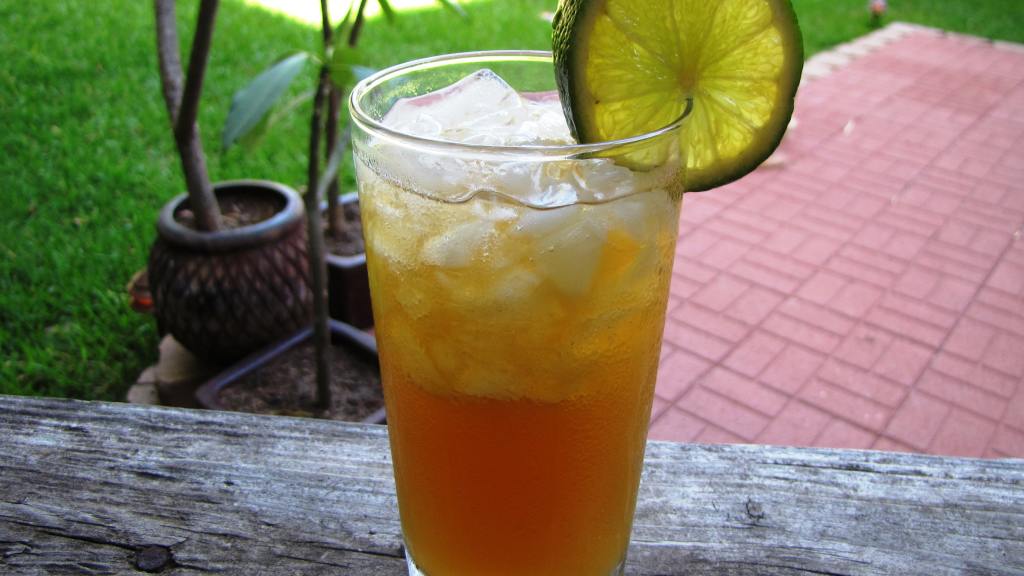 Sparkling Fruity Green Tea Recipe