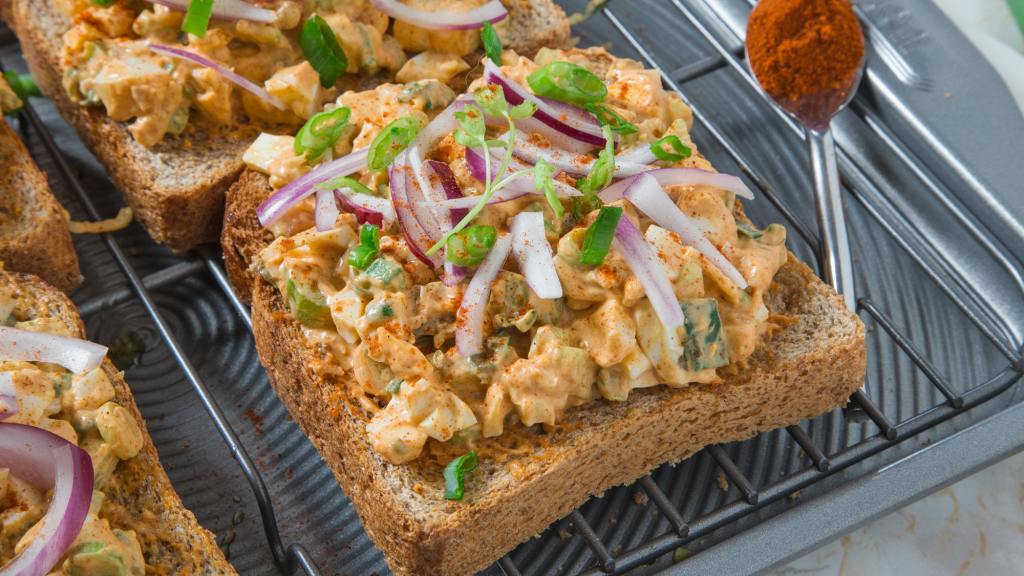 Smoked Paprika Egg Salad Sandwich on Whole Grain Recipe
