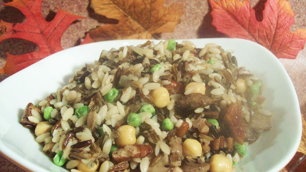 Wild Rice Pilaf With Mushrooms and Pecans Recipe
