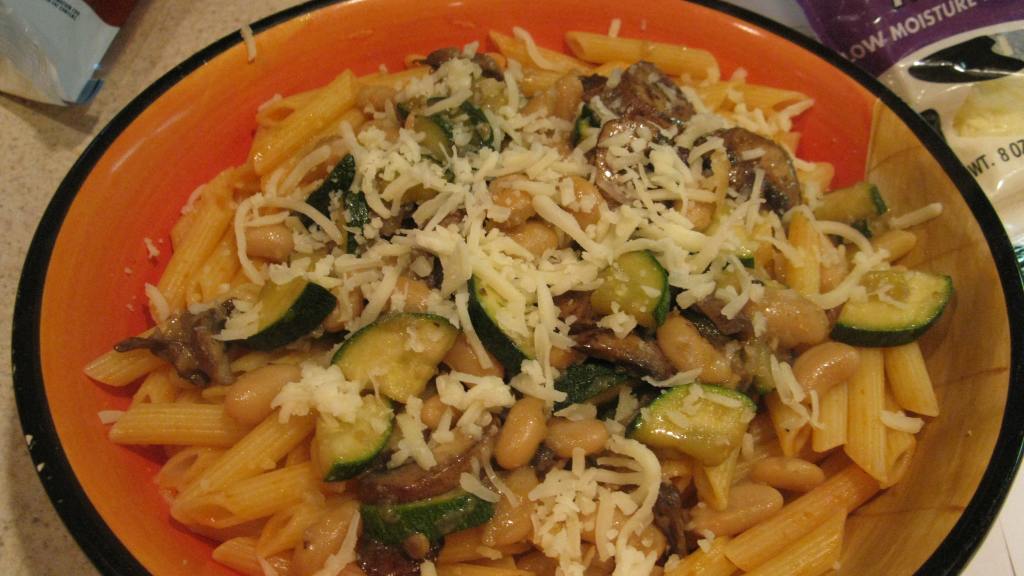 Pasta With Zucchini, Mushrooms and Cannellini Beans in Marinara Recipe
