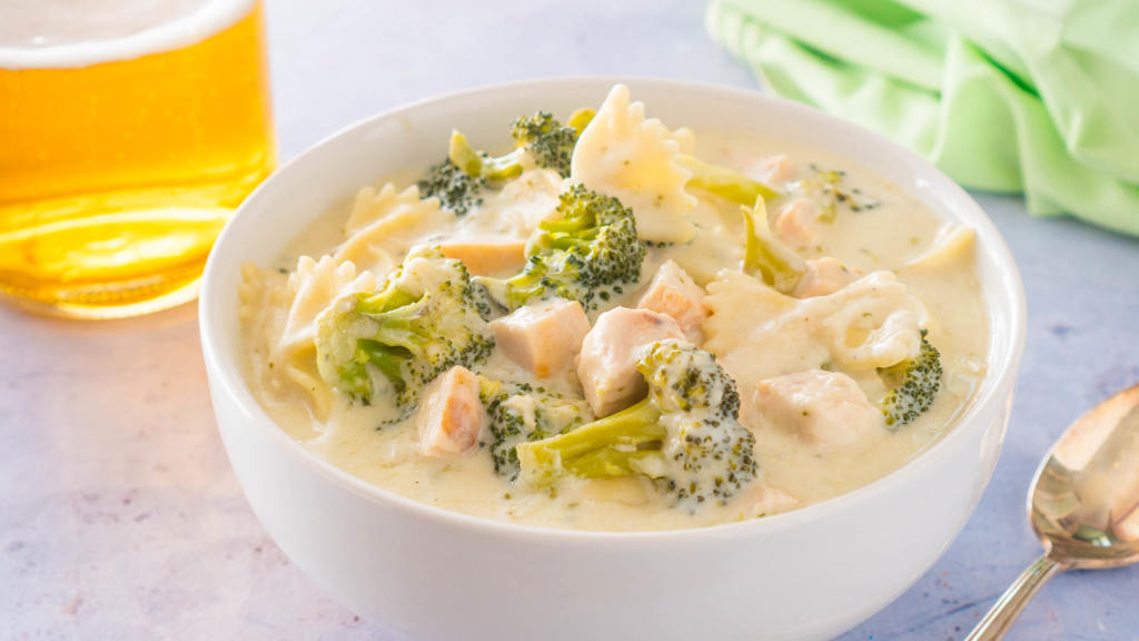 Light Chicken Broccoli Alfredo Soup (Lower Fat) created by DianaEatingRichly