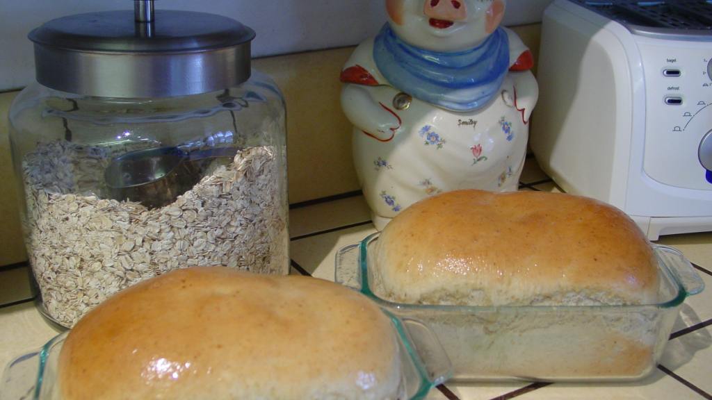 Honey Oat Bread - Harriet Lewis created by motown chef