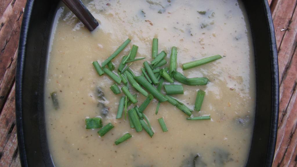 Portuguese Potato and Cilantro Soup created by Mindelicious