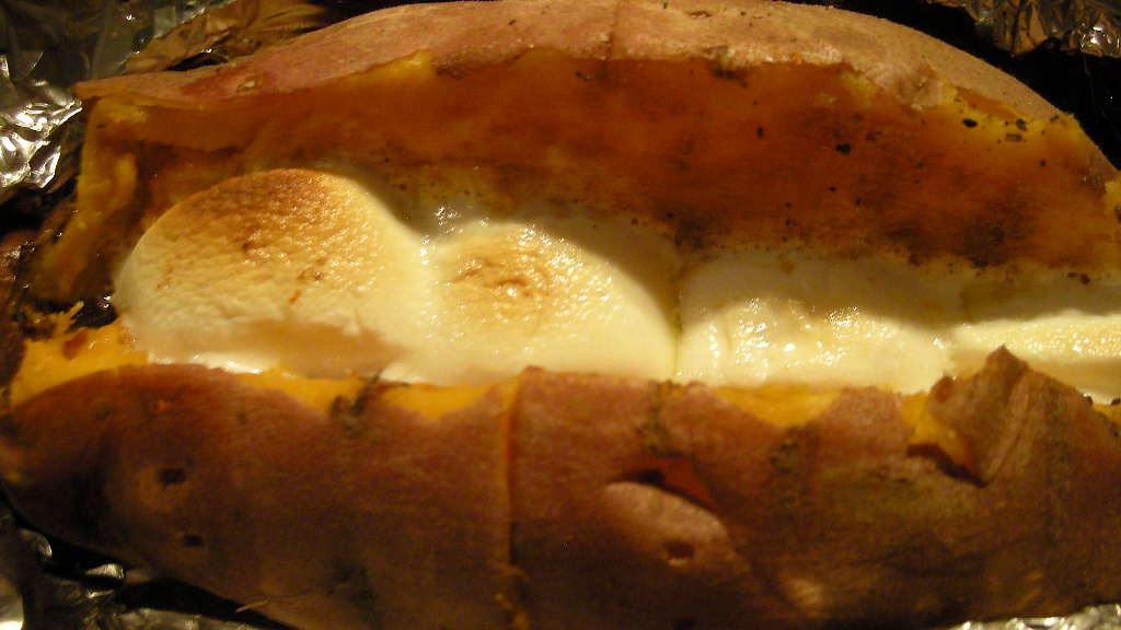 Brown Sugar & Marshmallow Baked Sweet Potatoes Recipe