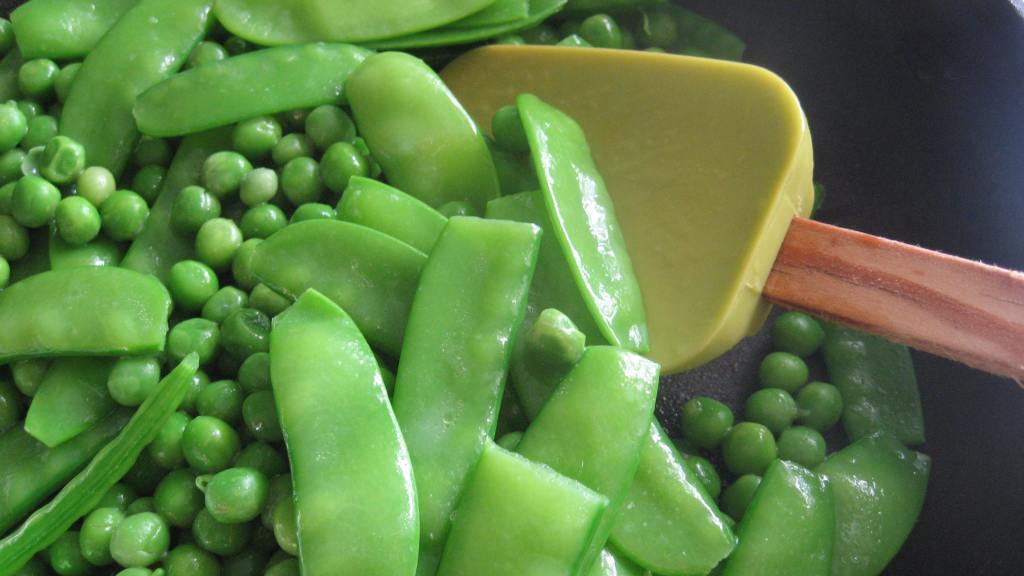 Buttered Snow and Green Peas Recipe