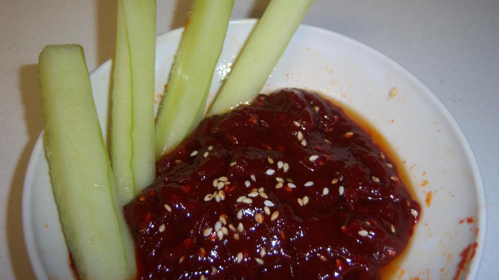 Simple Spicy Korean Hot Red Pepper Paste Dip for Cucumbers Recipe