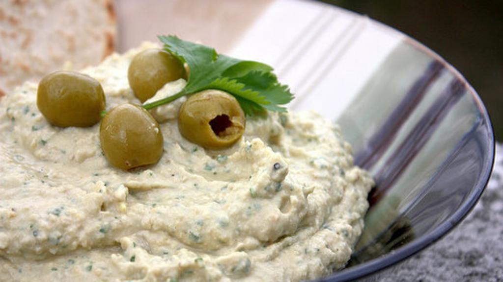 Coriander and Green Olive Hummus Recipe created by Sarah_Jayne