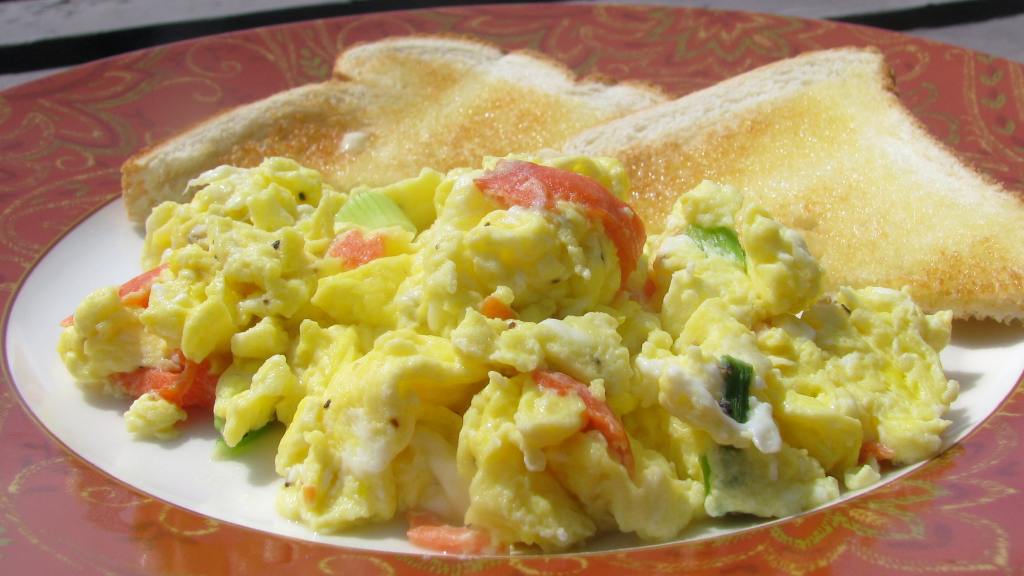 Savoury Scrambled Eggs With Smoked Salmon (Low Fat) Recipe - Food.com