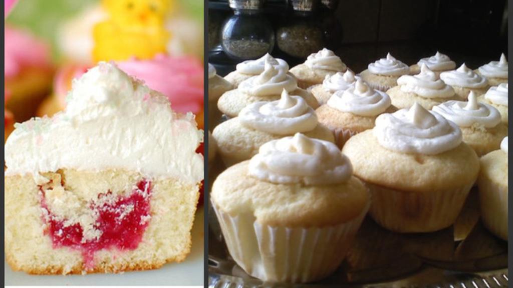 Raspberry Filled Vanilla Cupcakes Recipe 0563