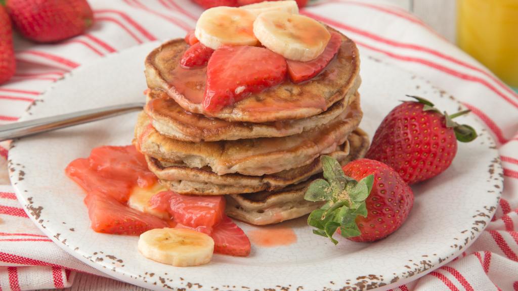 Banana Berry Pancakes created by anniesnomsblog
