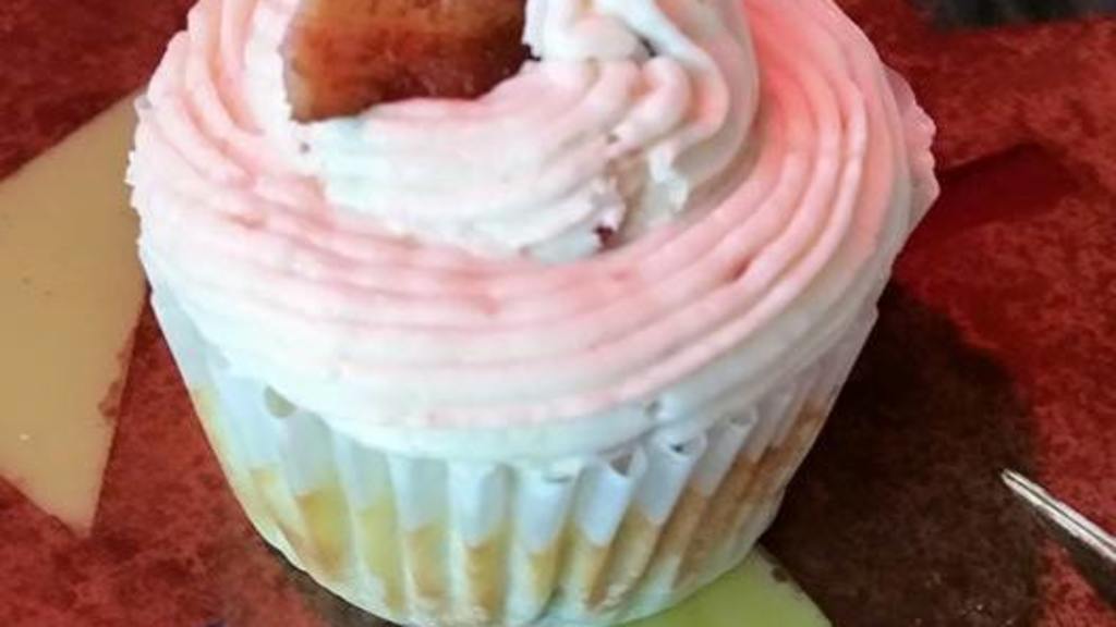 Pancake Cupcakes With MapleBacon Buttercream Frosting Recipe