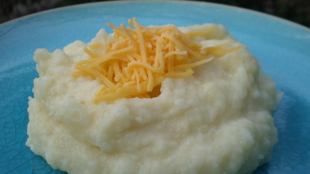 Garlic Mashed Potatoes (Cook's Country Method) created by breezermom
