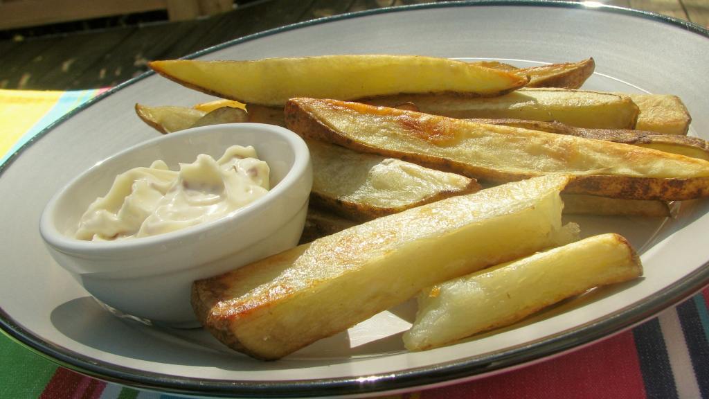 Golden Roasted Potatoes With Chile Mayonnaise Recipe