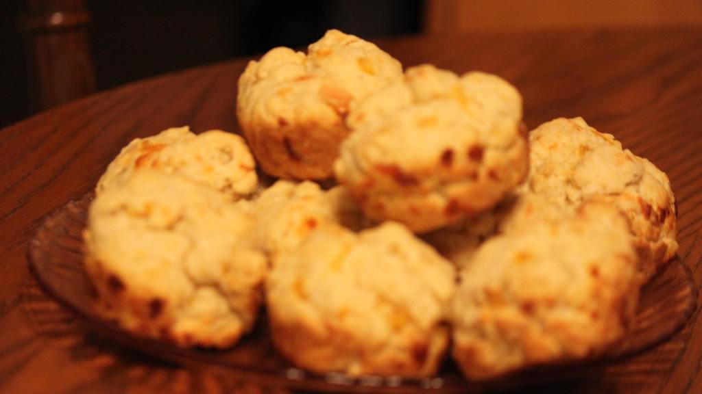 Awesome Cheddar Cheese Tea Biscuits Recipe