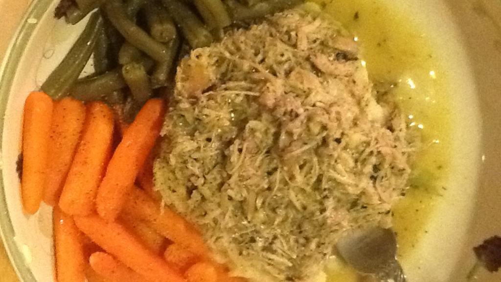 Slow Cooker Pesto Chicken Thighs Recipe