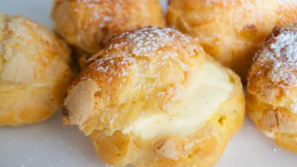 Japanese Crispy Cream Puff Shells (Shu Cream) Recipe - Food.com