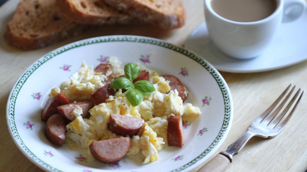 Kielbasa and Eggs Recipe