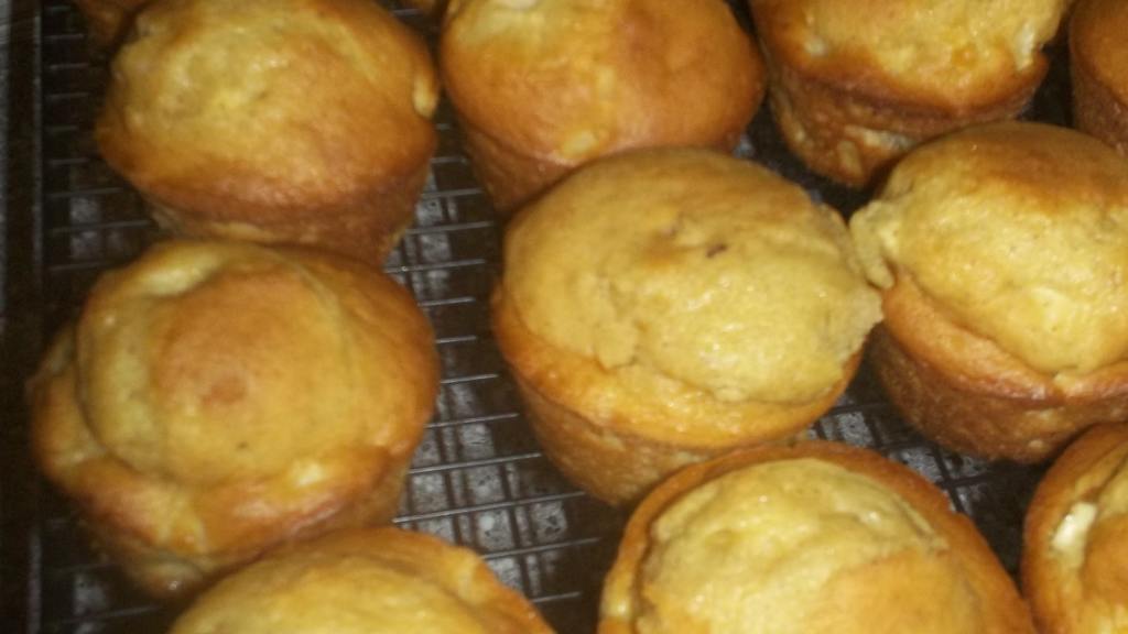 Apple Cinnamon Sugared Muffins (From a CAKE MIX!) Recipe