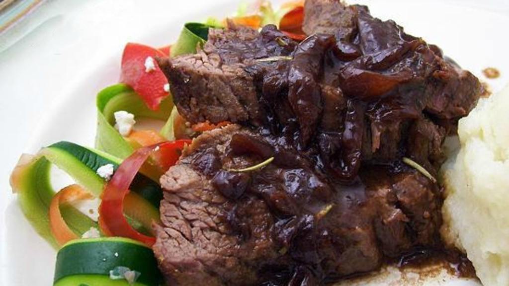 Beef Tenderloin With Caramelized Onions & Red Wine Sauce Recipe