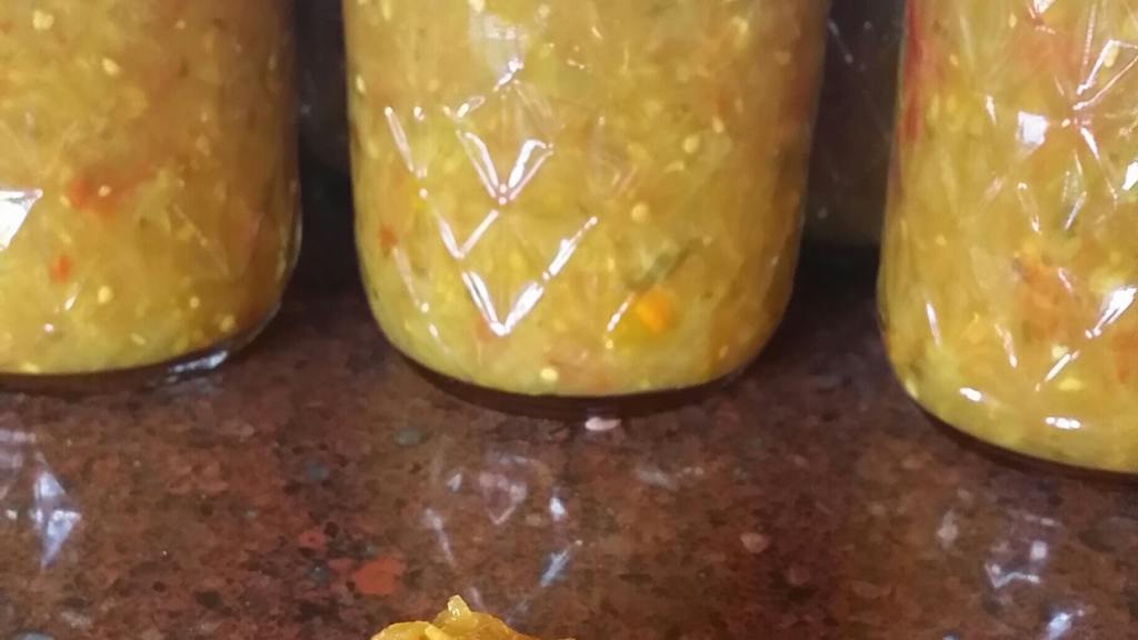 Green Tomato, Pineapple, Red Pepper Relish/Chutney