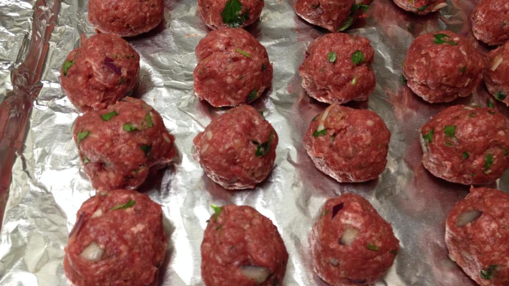 Pinterest Favorite: Homemade Meatballs created by Chef Adriana