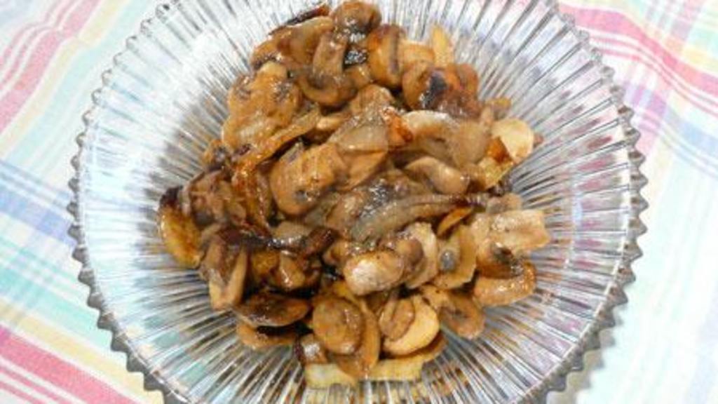 The Best Ever Sauteed Mushrooms Recipe - Food.com