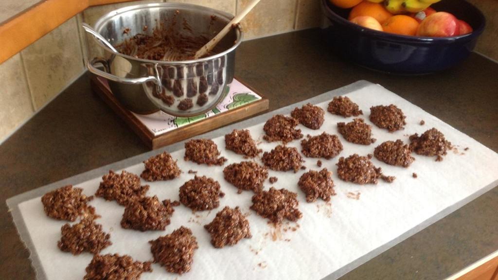 Myrna's Uncooked Cookies Recipe