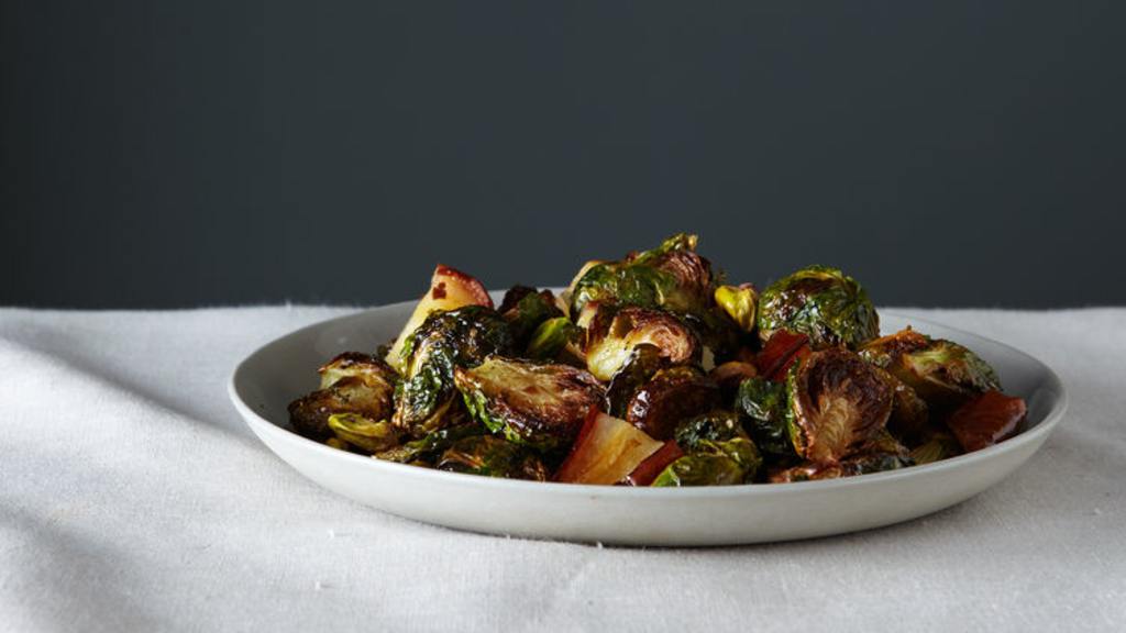 Roasted Brussel Sprouts With Pear and Pistachio created by giani23