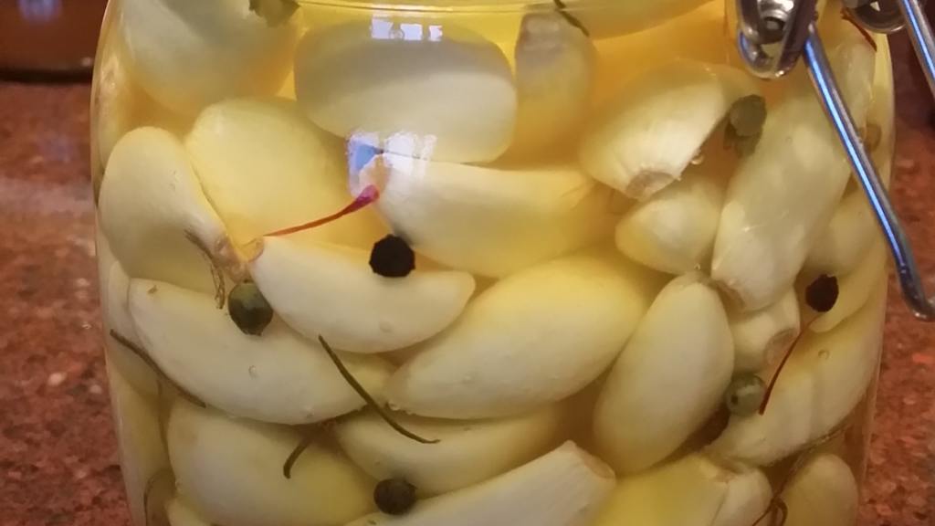Saffron and Rosemary Fermented Garlic Recipe